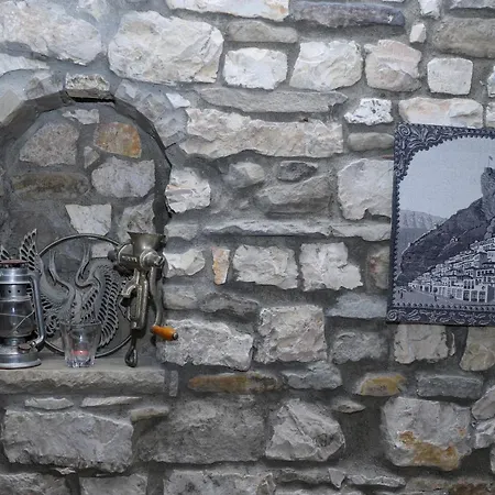 Hanna's Hostel