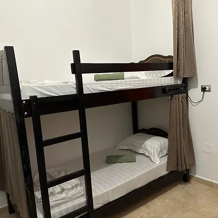 Hanna's Hostel