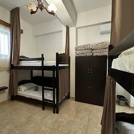 Hanna's Hostel