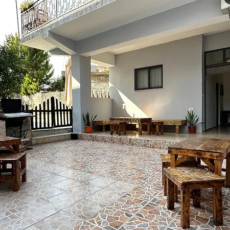 Hanna's Berat